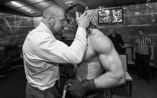 Go Big Or Go Home | Seth Rollins (c) vs. Finn Bálor Backstage-1